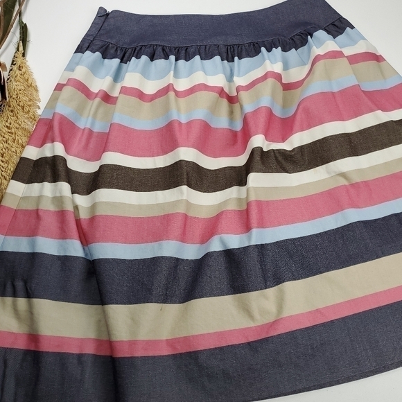 Worth Blue Multicolored Striped Skirt Size 8 - Picture 10 of 14